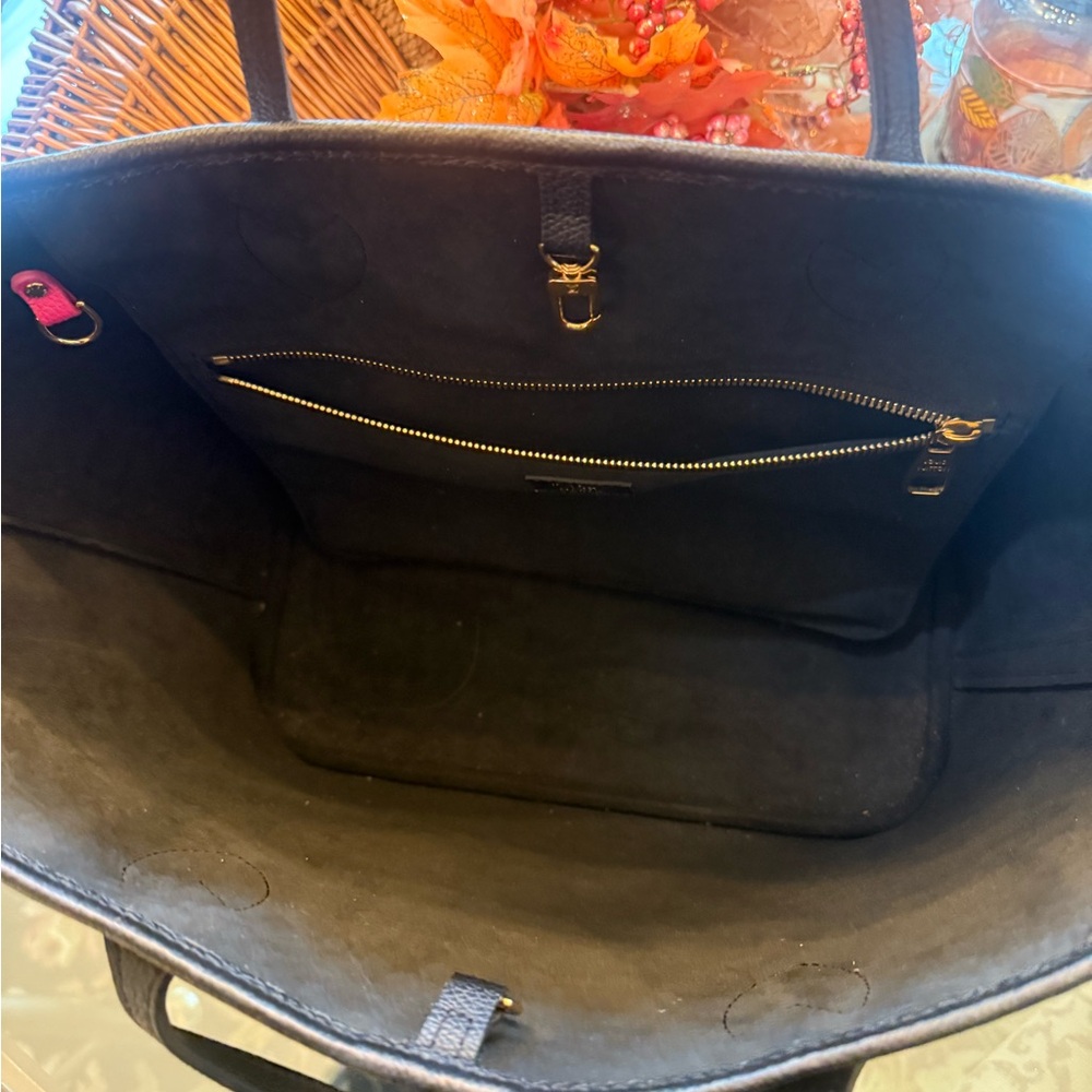 RARE🔥🔥🔥Louis Vuitton Black and White Empreinte Neverfull tote MM Bi-Color - Picture 8 of 9